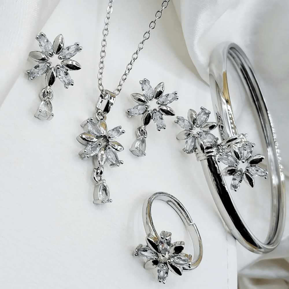 Locket Set with Ear Rings and Ring – Silver Finish