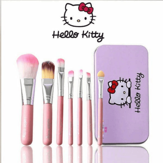 closeup-view of Hello Kitty 7 Pcs Brush Set with clear details of brushes
