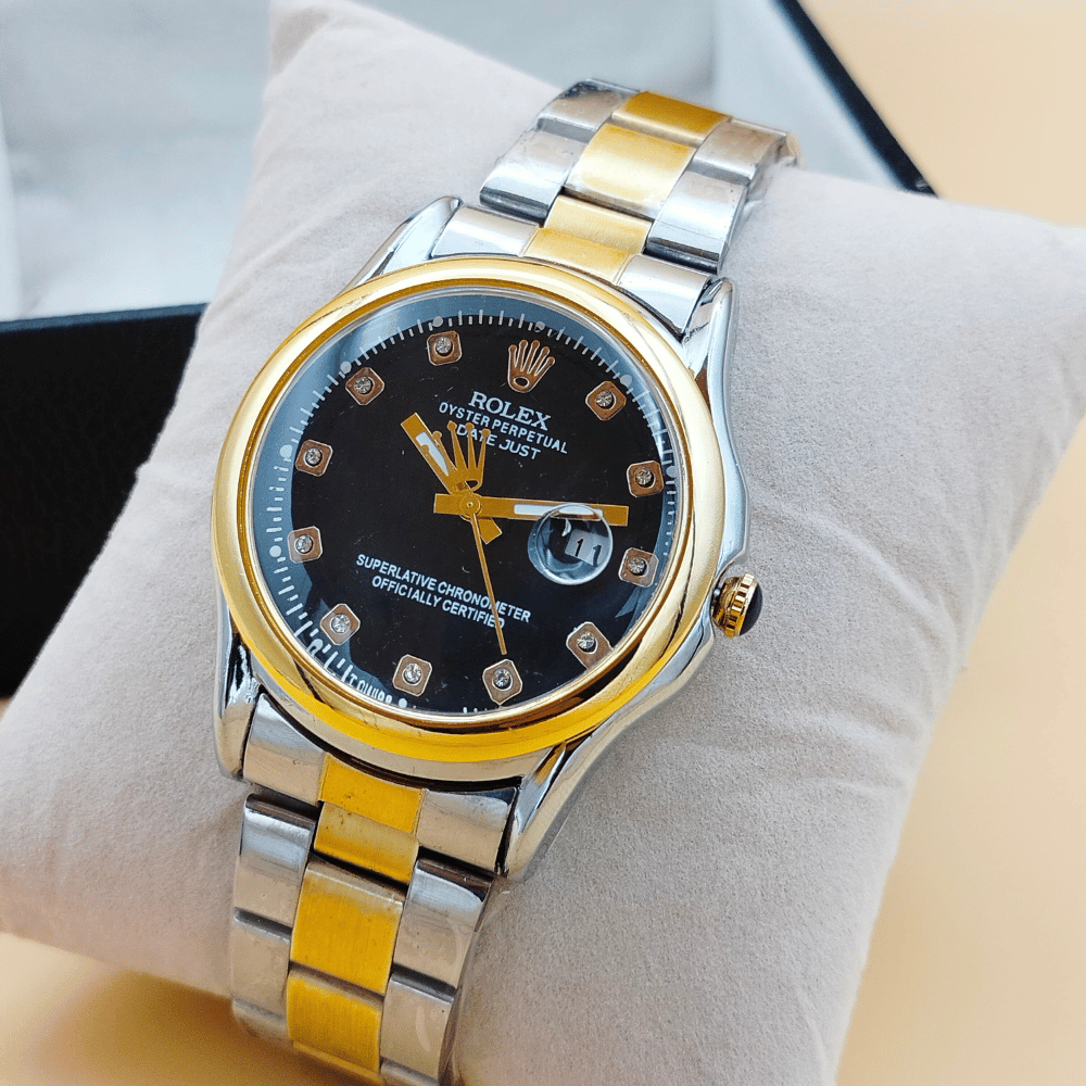 Front perspective of the Rolex watch in silver and gold