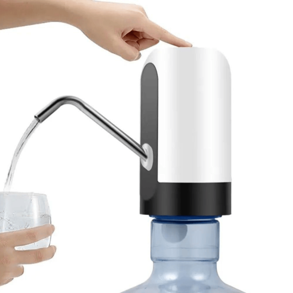 Outdoor use of the water bottle pump for travel or picnic