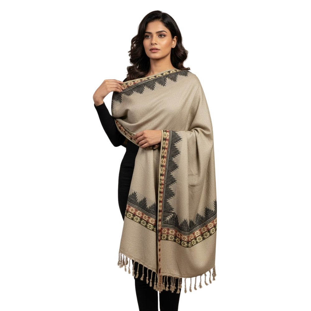 Woman wearing a beige patterned scarf on a white background