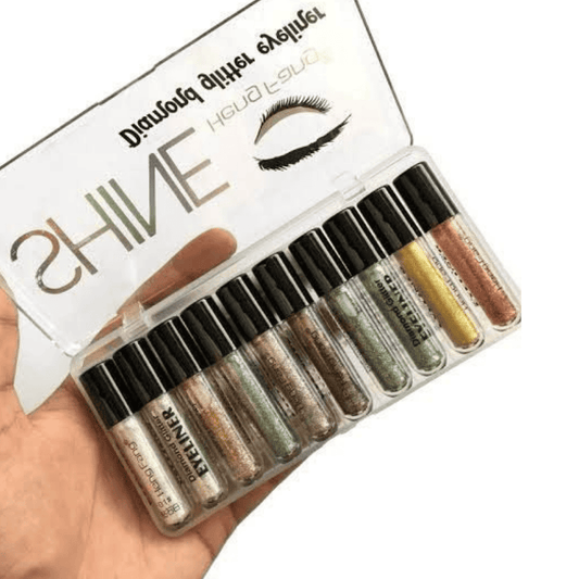 closeup-view of Hang Fang Glitter Eyeliner showing brush and glitter texture