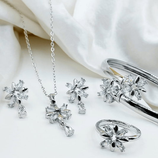 Locket Set with Ear Rings and Ring – Silver Finish