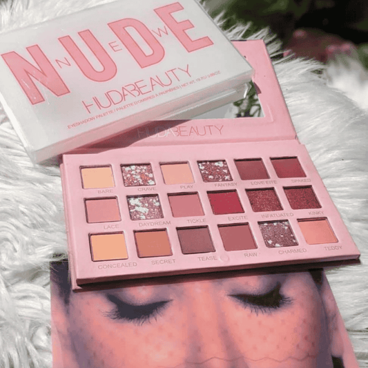 full-picture of nude eyeshadow palette with complete case and mirror