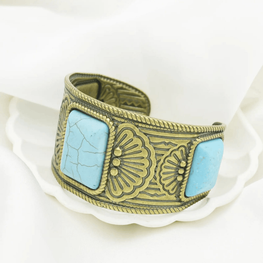 Side angle of green antique artificial bangle
