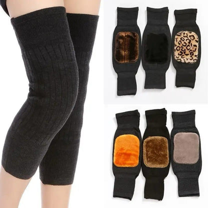 Pair Winter Knee Warmer for Men and Women in Black Color