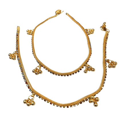 Upper angle view of artificial gold anklet
