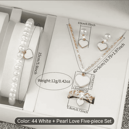 Jewellery dimension chart – locket and earrings in white combo set